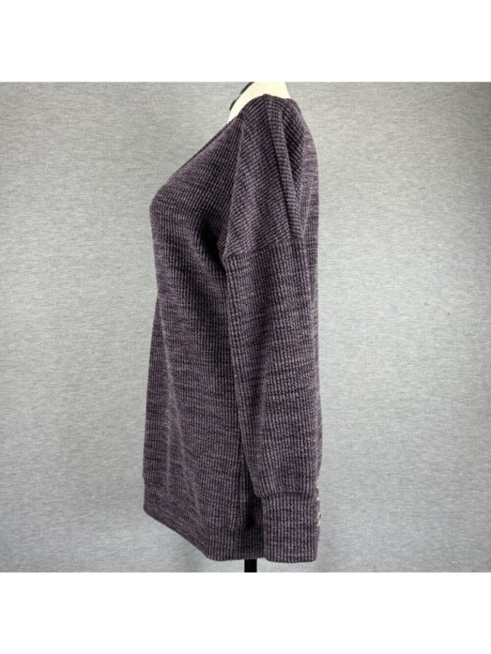 Michelle Mae V Neck Sweater Womens Size XL Purple Faux Buttons Long Sleeve - Picture 16 of 16